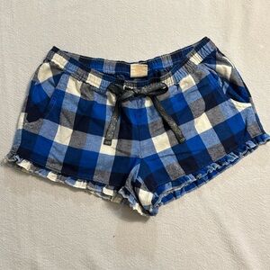 Jasmine & Ginger Flannel Sleep Shorts - Blue and White